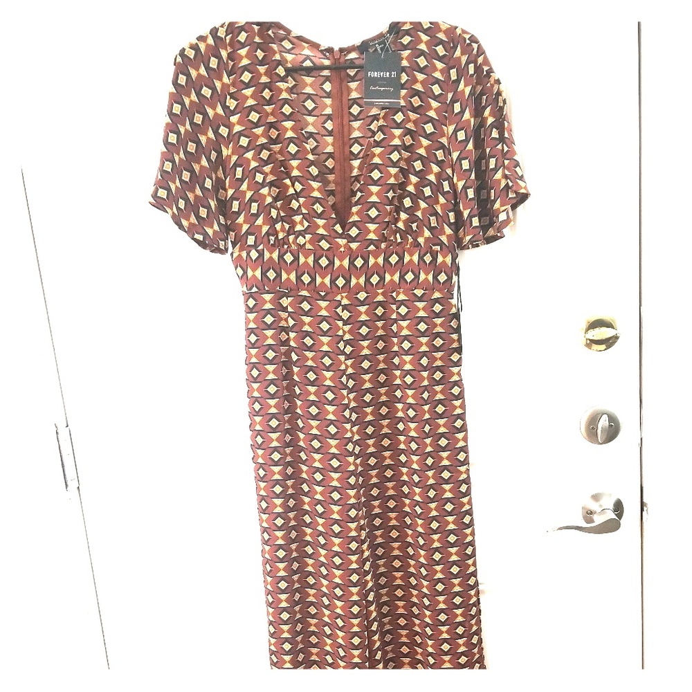 Beautiful chic Forever 21 jumpsuit